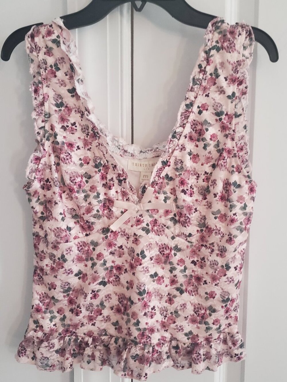 Thirty-One Floral Ruffle Tank Top Blouse Pink Rose Cottagecore M